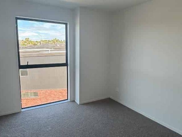 6/798A Chapel Road, Northpark