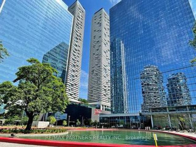 6805 Harbour Street, Toronto, ON, M5J 2T5 condo for sale | Listing ID C12111 | Royal LePage