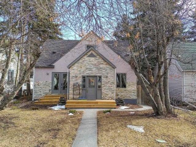 6807 A Street, Edmonton, AB, T6H 3K5 house for sale | Listing ID E4486 | Royal LePage