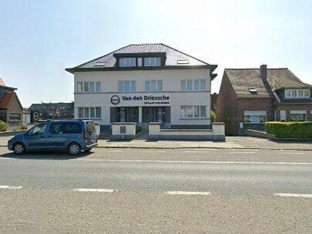 680 m2 office space for sale in Geraardsbergen