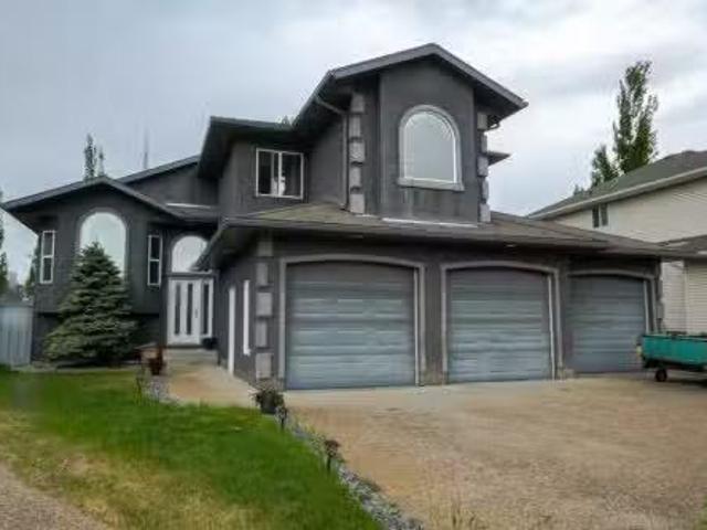 6810 102 Street, Grande Prairie, AB, T8W 2Y4 house for sale.