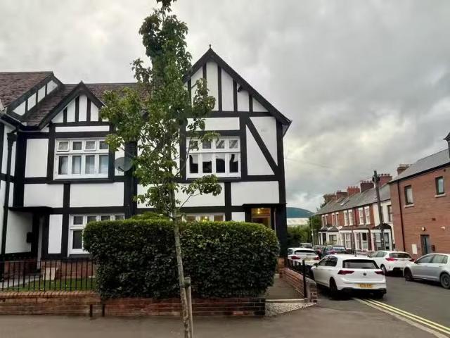 681 Lisburn Road