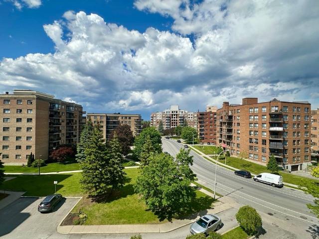6824 Boul. des Roseraies, Montréal Anjou, QC H1M