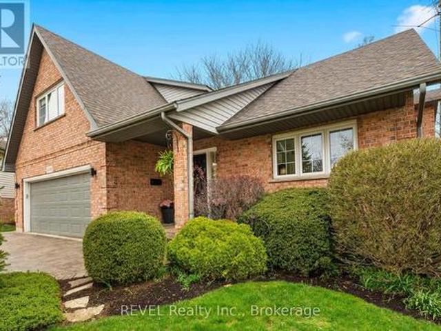 6839 Imperial Court, Niagara Falls Dorchester, ON, L2G 7W9 house for sale | Listing ID X12103 | Royal LePage