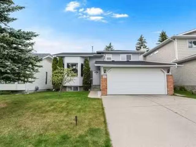 683 Strathcona Drive Sw, Calgary, AB, T3H 1P2 house for sale.