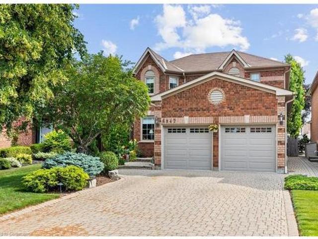 6847 Summer Heights Drive, Mississauga, ON, L5N 7E7 house for sale | Listing ID 40749 | Royal LePage