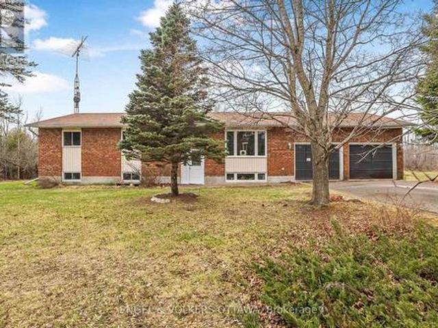 684 County Road 44 Road, North Grenville, ON, K0G 1J0 house for sale | Listing ID X12114 | Royal LePage