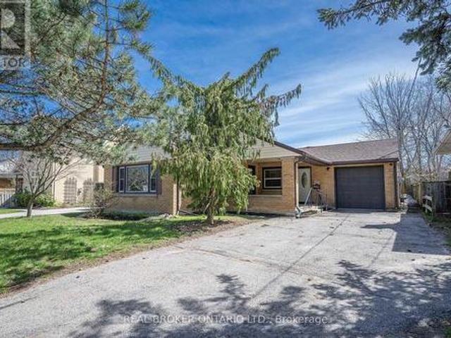 685 Frederick Street, Kitchener, ON, N2B 2B3 investment for sale | Listing ID X13585 | Royal LePage