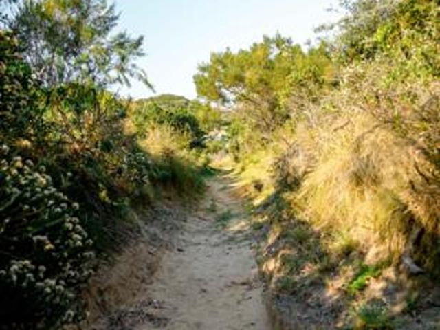 685 m² Land available in Balugha River Estate