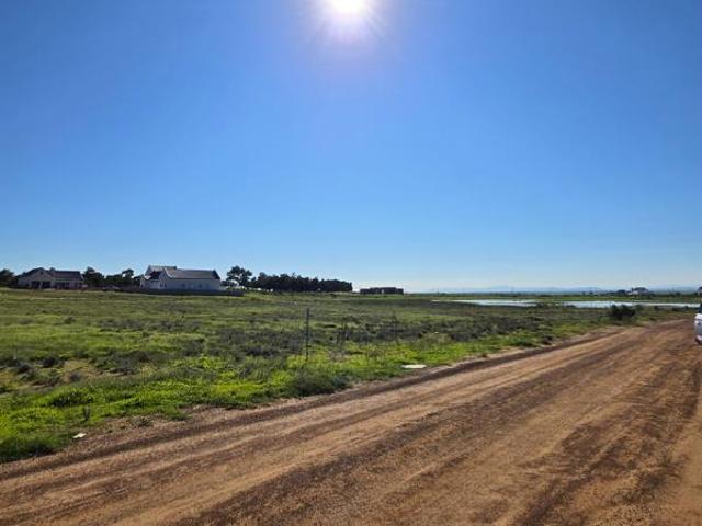 685 m² Land available in Darling