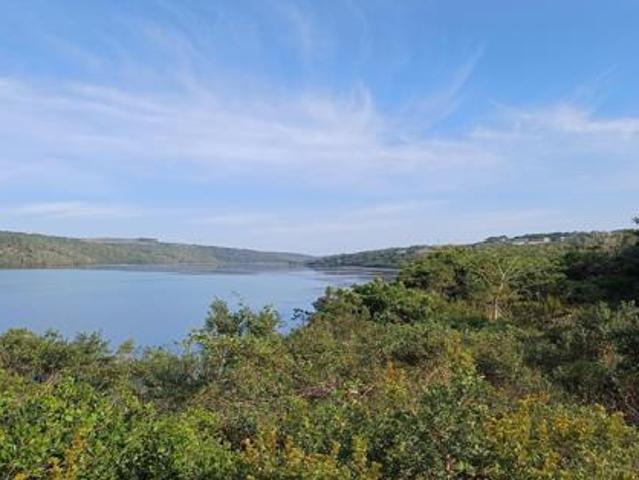688 m² Land available in Kleinemonde