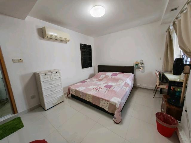 688A Choa Chu Kang Drive HDB Apartment For Sale, $599,000, 3 Bed 2 Bath 1,184 sqft $506.00 psf