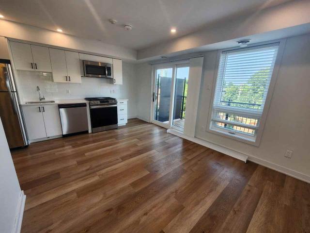 689 Churchill Avenue North Studio Apartment for Rent at 689 Churchill Ave N, Ottawa, ON K1Z 5G4 Westboro
