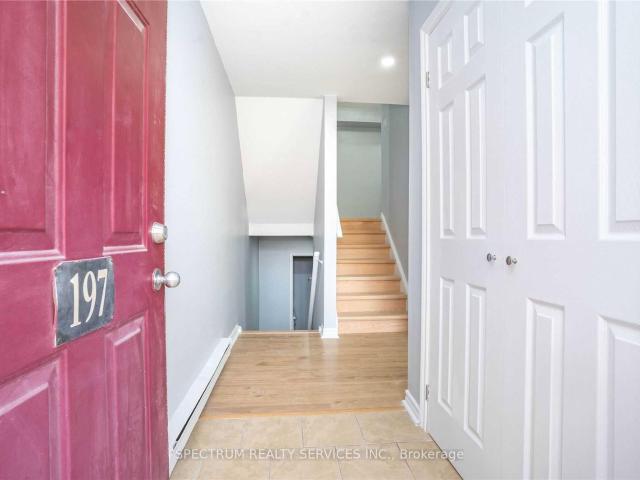 68 197 Milestone Drive, Aurora | For Sale @ $639,900 | Condos. Ca