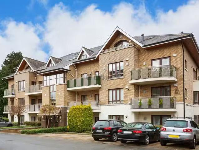 68 The Pines, Rockford Manor, Blackrock, Co. Dublin is for rent