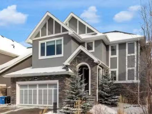 68 Westland Crescent Sw, Calgary, AB, T3H 0W1 house for sale.