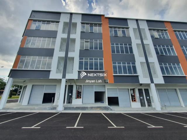 68 Avenue, Pusat Komersial Suria, Gelang Patah, Iskandar Puteri, 68 Avenue