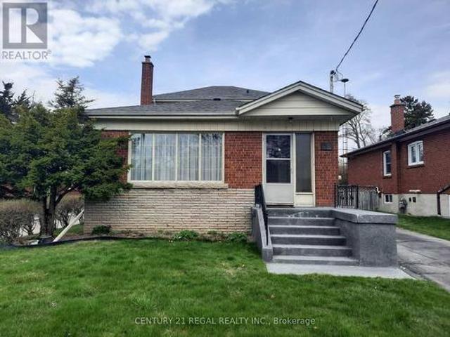 68 Blakemanor Boulevard, Toronto, ON, M1J 2W5 house for sale | Listing ID E12123 | Royal LePage