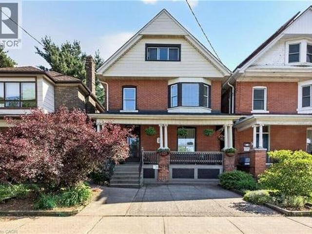 68 Delaware Avenue, Hamilton, ON, L8M 1T7 house for sale | Listing ID 40828 | Royal LePage