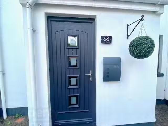 68 Foyle Road