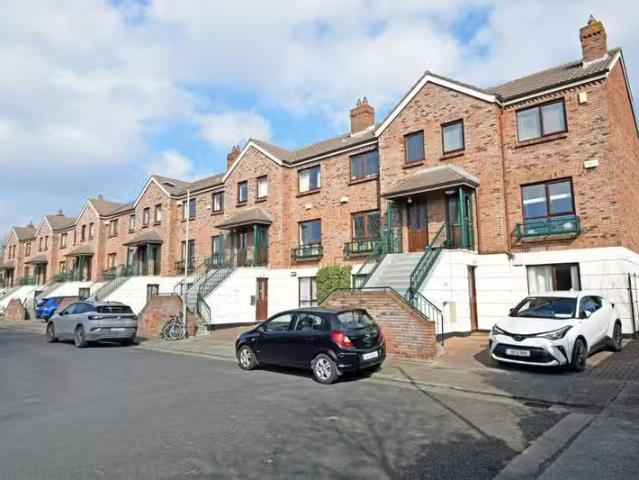 68 Glenmalure Square, Dublin 6, Milltown, Dublin 6, D06K2P1 is.