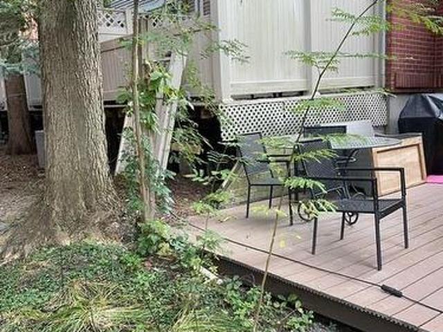 68 Greenfield Avenue, Ottawa, ON, K1S 0X7 townhouse for sale | Listing ID X12103 | Royal LePage