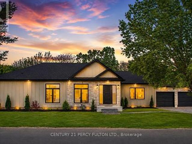 68 Hamilton Plank Road, Norfolk, ON, N0A 1N7 house for sale | Listing ID X13679 | Royal LePage