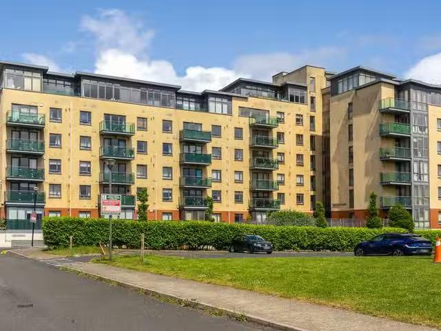 68 Highgrove, Mount Talbot, D22 YH75, Clondalkin, Dublin 22 is.