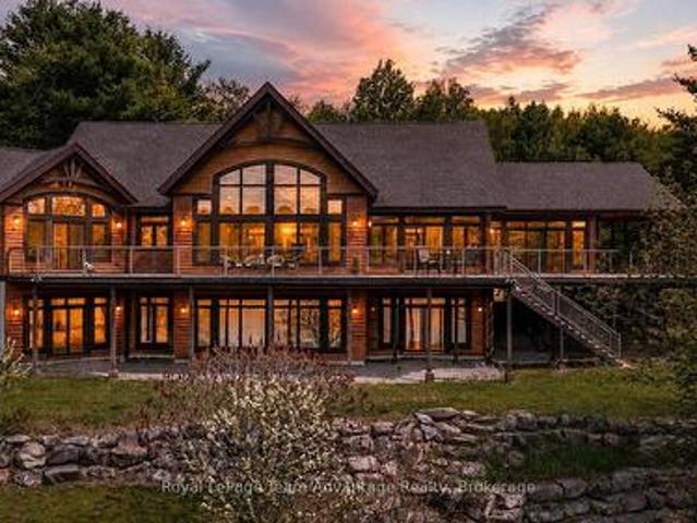 68 Lees Road, Mckellar, ON, P2A 0B4 Luxury House for sale | Listing ID X13230 | Royal LePage Carriage Trade Luxury Properties