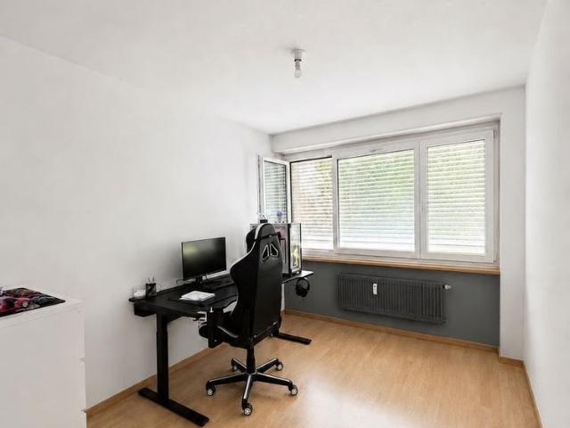 68 m²
