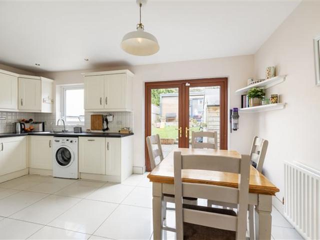 525,000 | 68 Mountain View, Crinken Glen, Shankill, Dublin 18 DNG Bray 4991 MyHome. Ie Residential