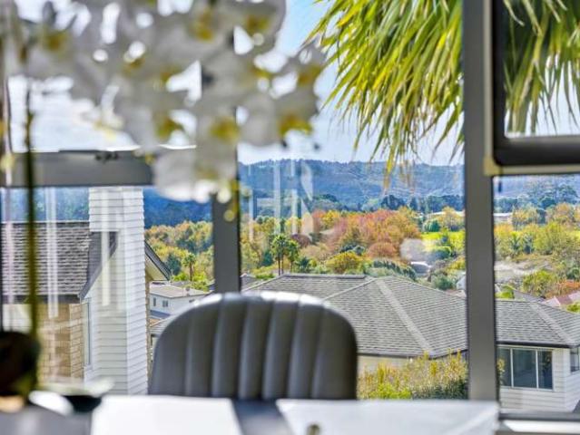 68 Oakway Drive, Schnapper Rock, North Shore City