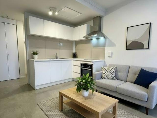6/8 Panama Road, Mount Wellington, Auckland City