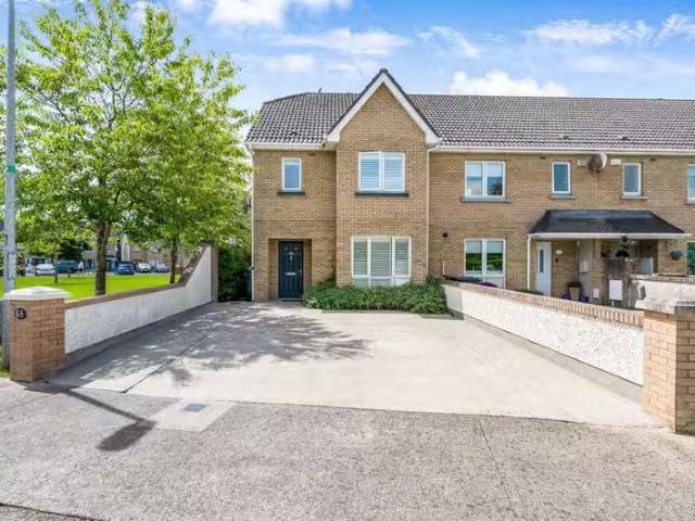 68 Somerville, Ratoath, Co Meath, A85PH28 is for sale
