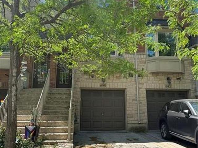 690 Summers Common, Burlington, ON, L7L 0A5 house for lease | Listing ID 40839 | Royal LePage