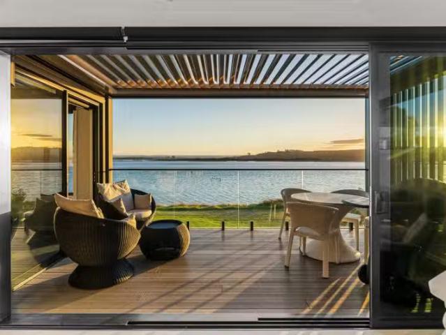 690 Pukehina Parade, Pukehina, Western Bay Of Plenty