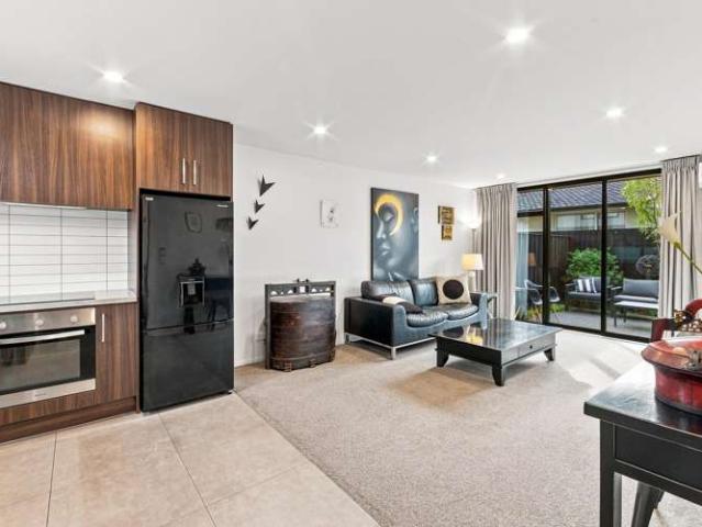 6/91 Springfield Road, St Albans, Christchurch City