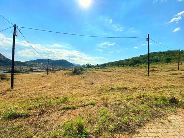 692 m² Land available in Karino