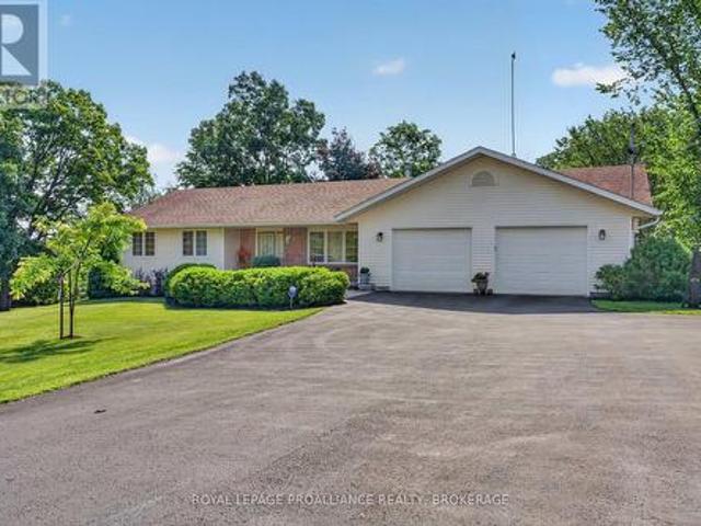 6930 Perth Road, Frontenac South, ON, K0H 2L0 house for sale | Listing ID X13537 | Royal LePage