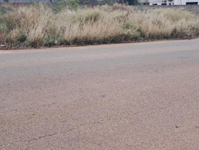 693 m² Land available in Chroom Park
