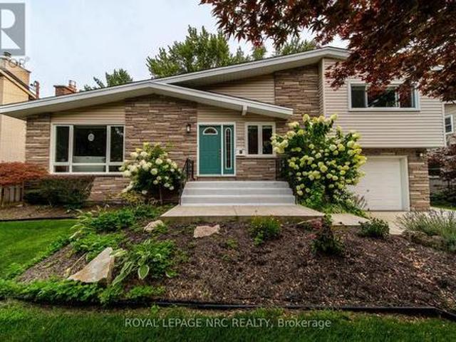 6954 Coach Drive, Niagara Falls Dorchester, ON, L2G 2J1 house for sale | Listing ID X13676 | Royal LePage