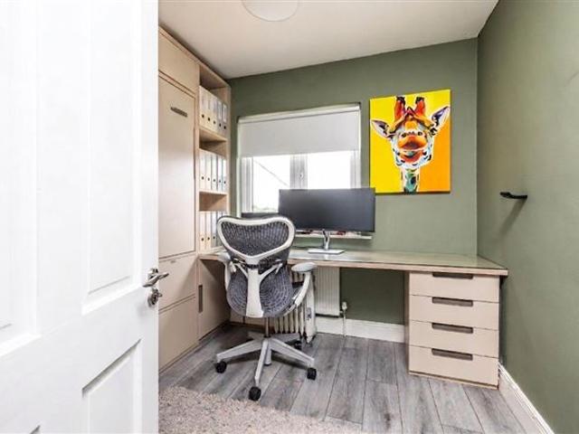 695,000 | 126 HILLCREST PARK, Glasnevin, Dublin 11 Kelly Bradshaw 5009 MyHome. Ie Residential