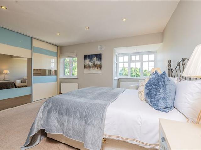 725,000 | 47 glasnevin downs, glasnevin, dublin 11 kelly bradshaw 4996 myhome. Ie Residential