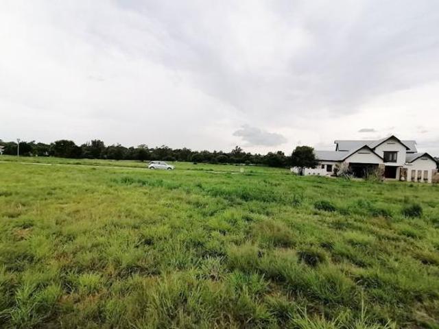 696 m² Land available in Vaal de Grace Golf Estate