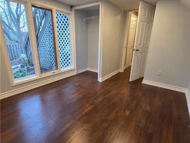 696 PENNY Lane Unit# Lower
