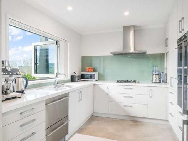 696A Poutakataka Road, Ngakuru, Rotorua