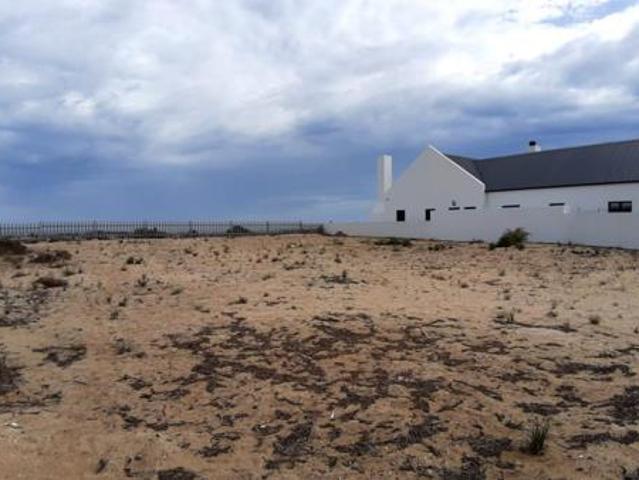 697 m² Land available in Velddrif