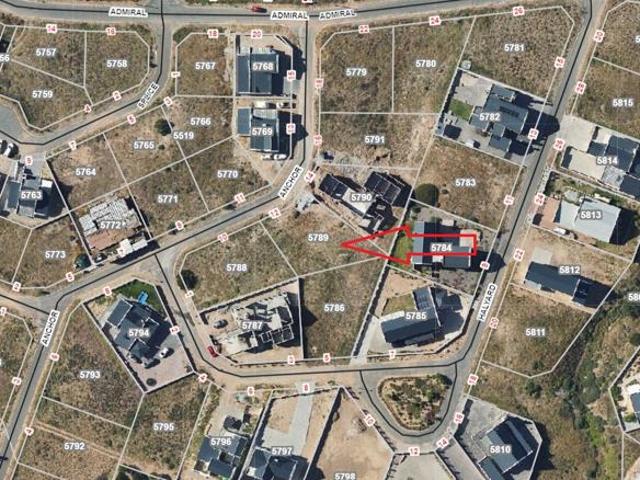 698 m² Land available in Da Gama Bay