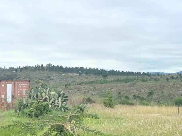 69.3 ha Land available in Botrivier