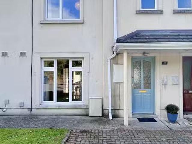69 The Weir, Castlecomer Road, Kilkenny, Co. Kilkenny, R95P0K1.
